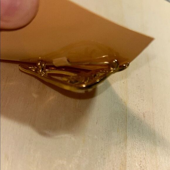 Gold Leaf Fashion Pin - Picture 2 of 3